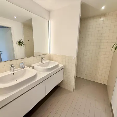 Resid. Im Kurpark, Robbennase Rostock